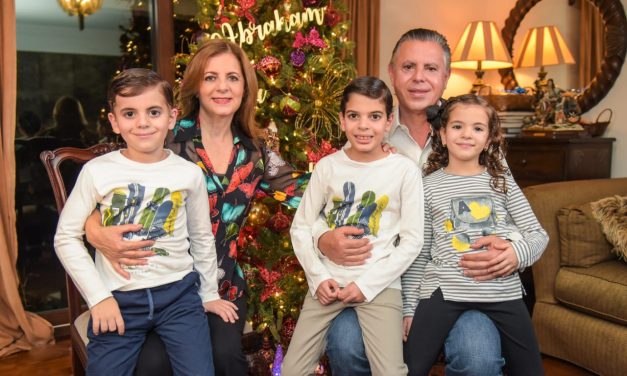 Desean Chucho Nader y Aída Féres una Navidad Feliz, Segura y en Paz a las Familias Tampiqueñas